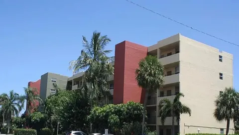 2400 NE 10th Street Unit 410, Pompano Beach, FL MLS: R11091518