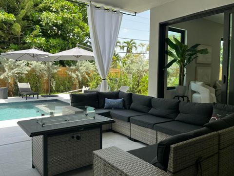 Tiny photo for 1533 NE 16th Avenue, Fort Lauderdale, FL 33304 (MLS # B26050468)