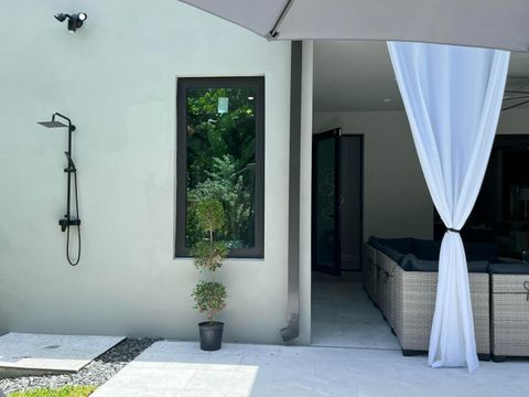 Tiny photo for 1533 NE 16th Avenue, Fort Lauderdale, FL 33304 (MLS # B26050468)