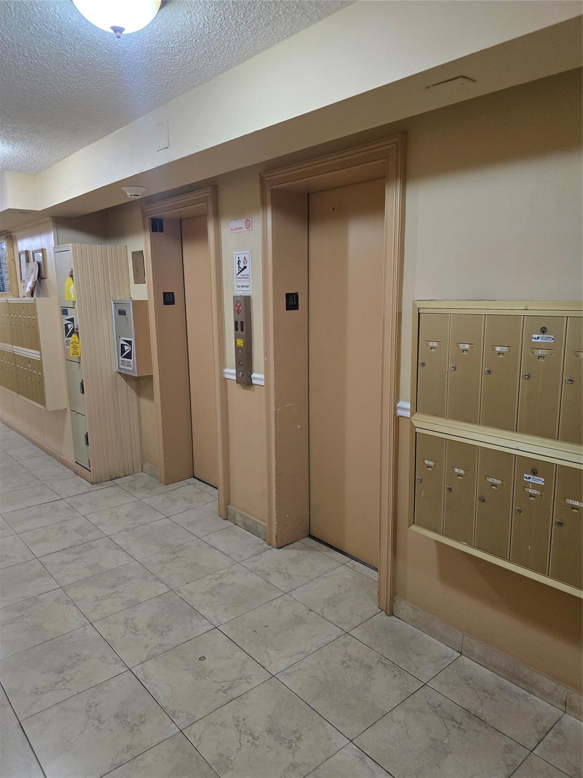 Moon Tower Condominium - Residential