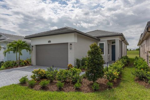 A home in Port St Lucie