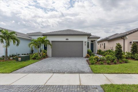 A home in Port St Lucie