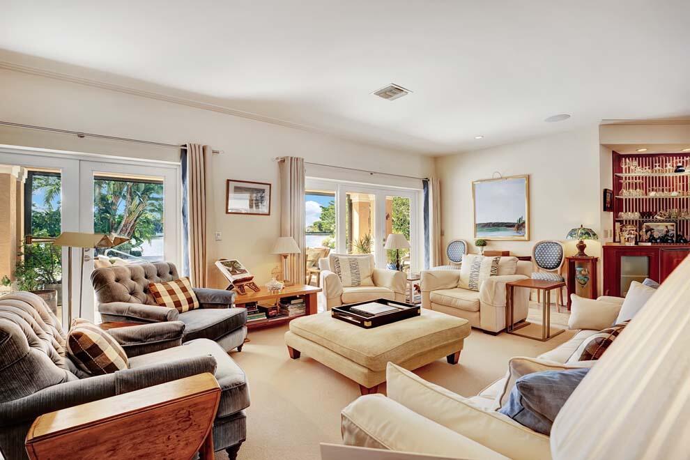 POINT MANALAPAN - Residential