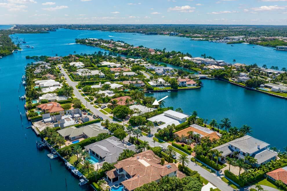 POINT MANALAPAN - Residential