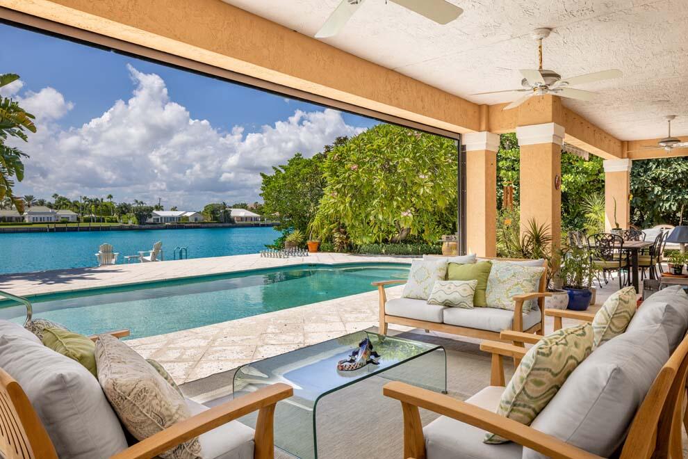 POINT MANALAPAN - Residential