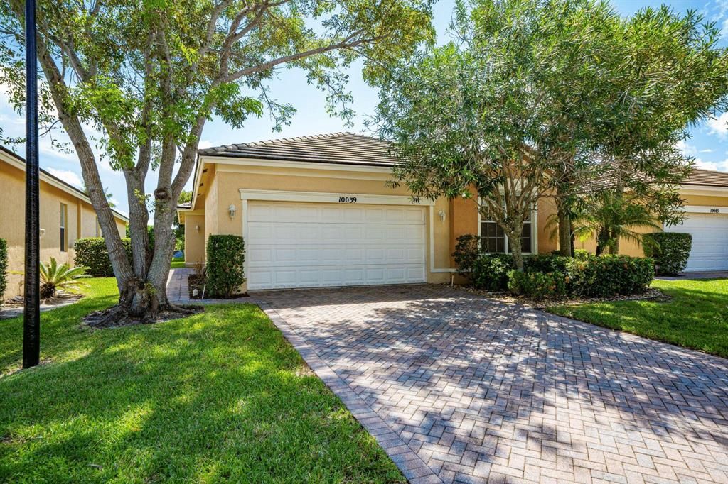 Photo of 10039 SW Brookgreen Drive N, Port Saint Lucie, FL 34987 (MLS # R10748017)