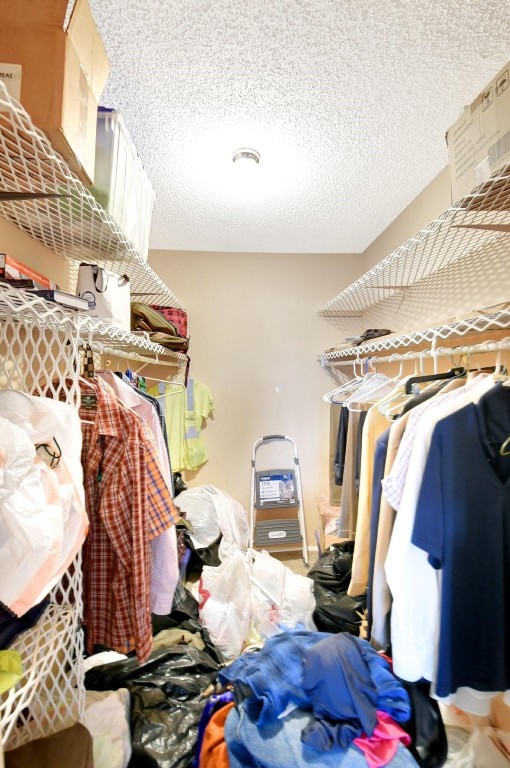 Lakeside Village - Residential