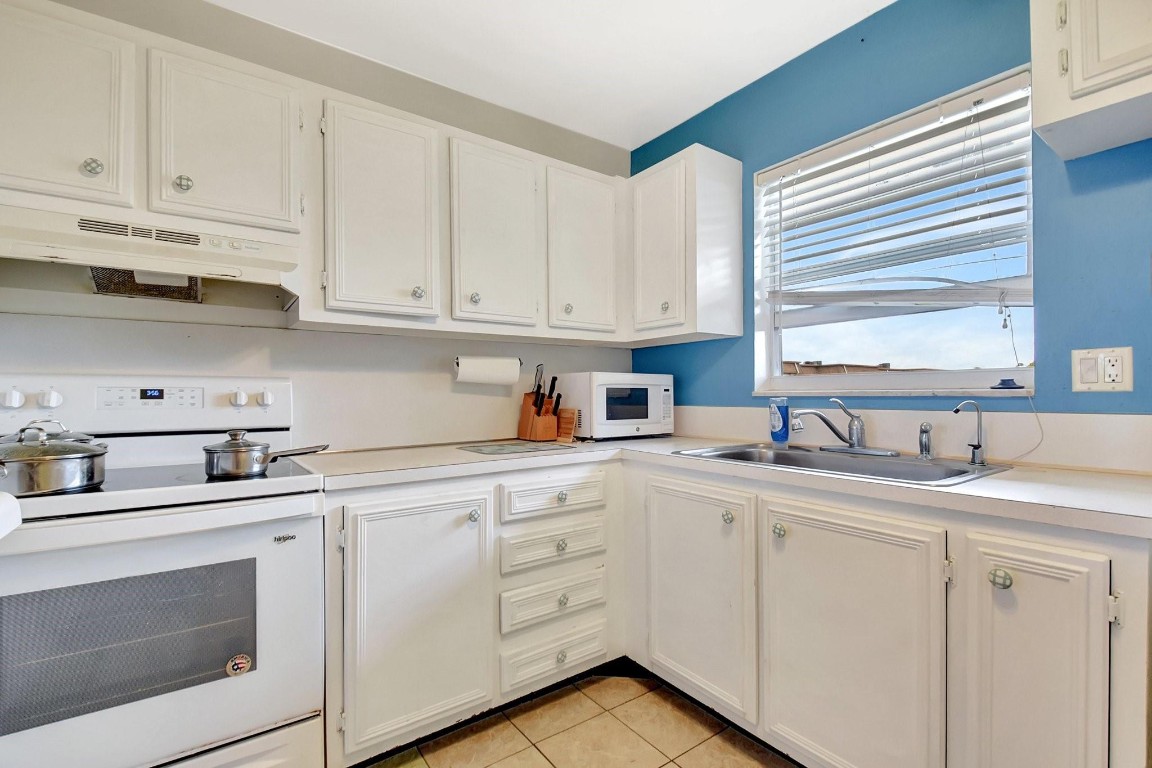 Lakeside Village - Residential