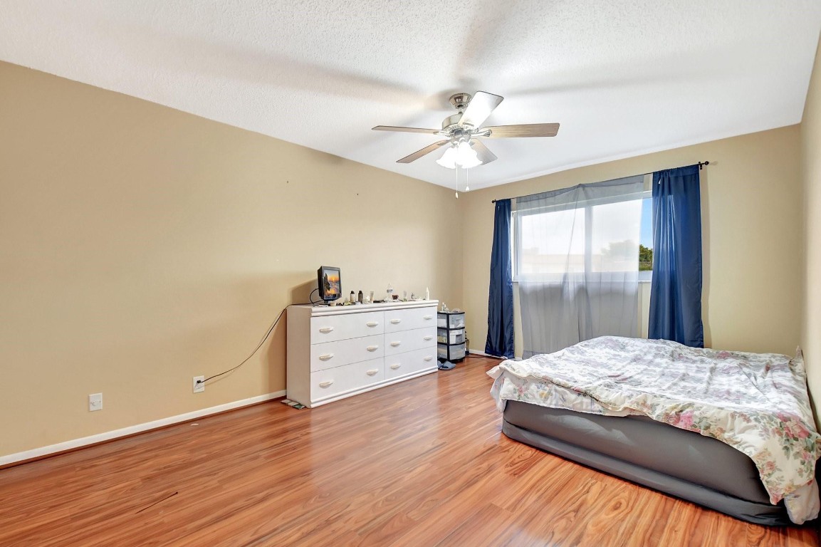 Lakeside Village - Residential