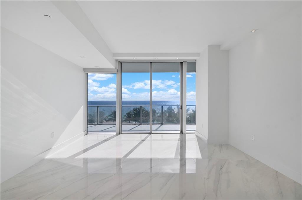 Auberge Beach Residences - Residential