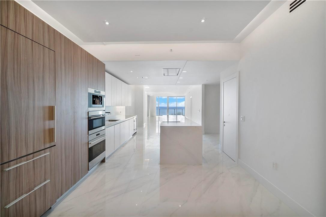 Auberge Beach Residences - Residential