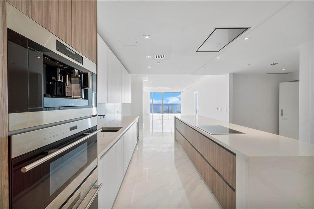 Auberge Beach Residences - Residential