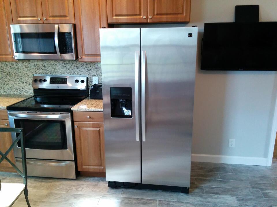 SADDLE TRAIL PARK OF WELL - Residential Lease