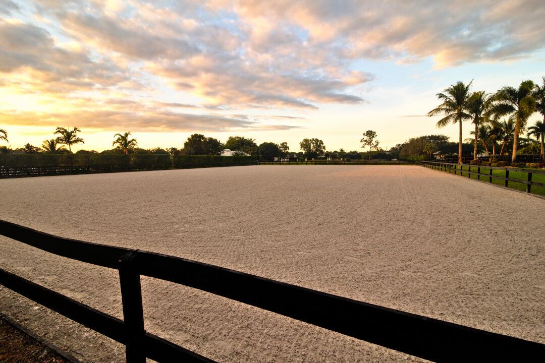 SADDLE TRAIL PARK OF WELL - Residential Lease