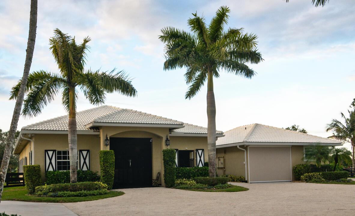 SADDLE TRAIL PARK OF WELL - Residential Lease