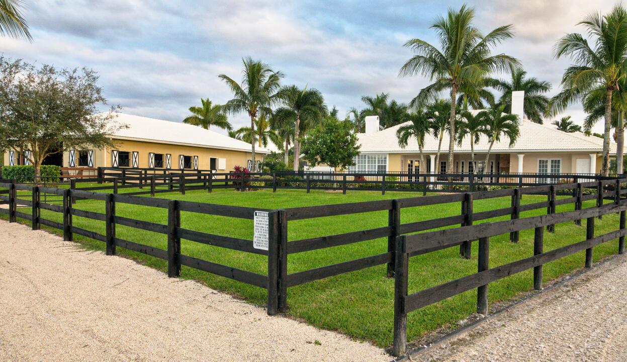 SADDLE TRAIL PARK OF WELL - Residential Lease