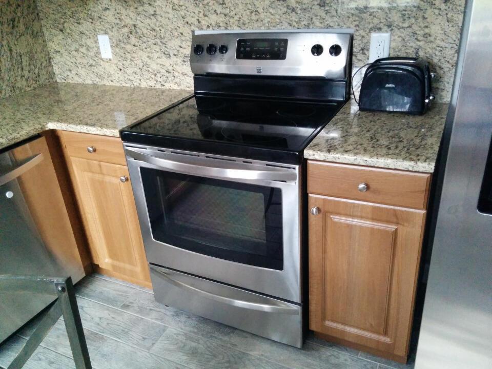 SADDLE TRAIL PARK OF WELL - Residential Lease