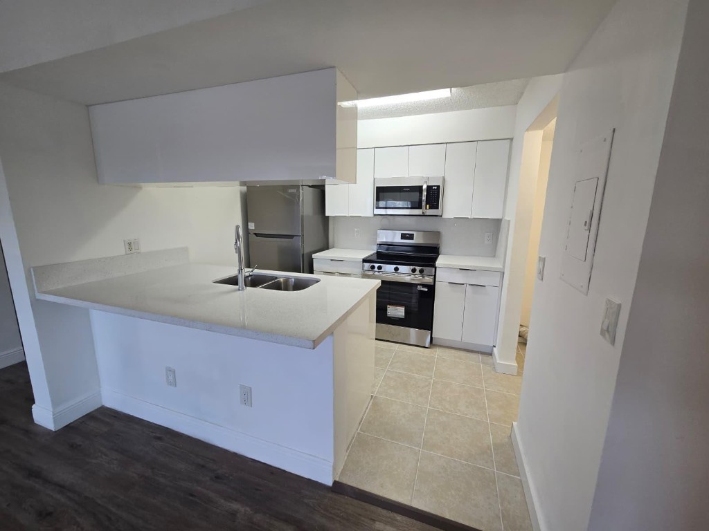 1241 SW 46th Avenue 1002