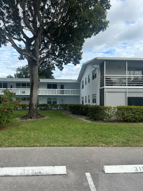 A home in Deerfield Beach