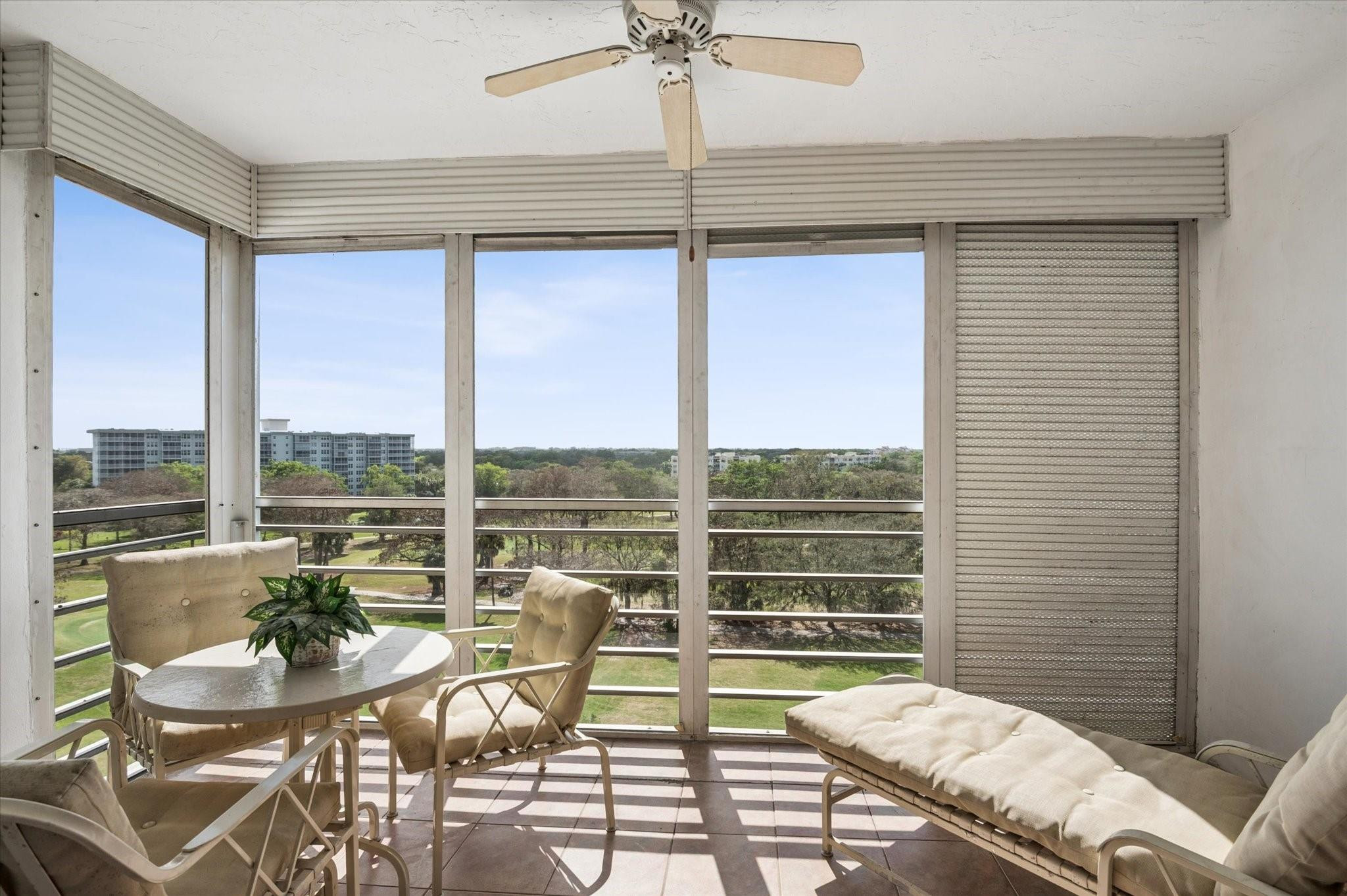 PALM AIRE - Residential