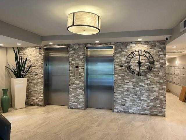 PALM AIRE - Residential