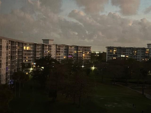 PALM AIRE - Residential