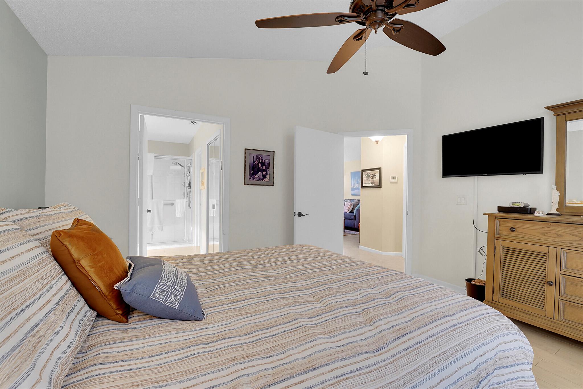 KINGS ISLE PHASE III - Residential