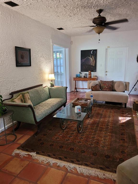 NORTH PALM BCH 1 - Residential