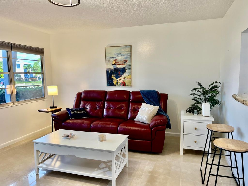 Photo of 1011 Harwood C #1011, Deerfield Beach, FL 33442 (MLS # R11162699)