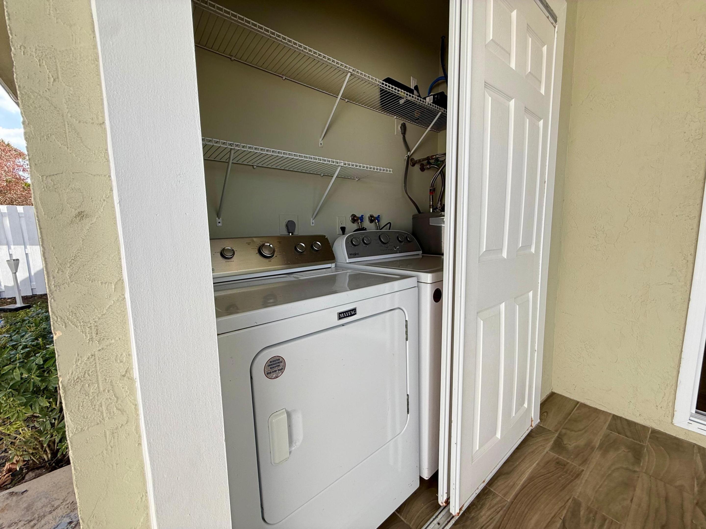 TEQUESTA VILLAS CONDO - Residential Lease