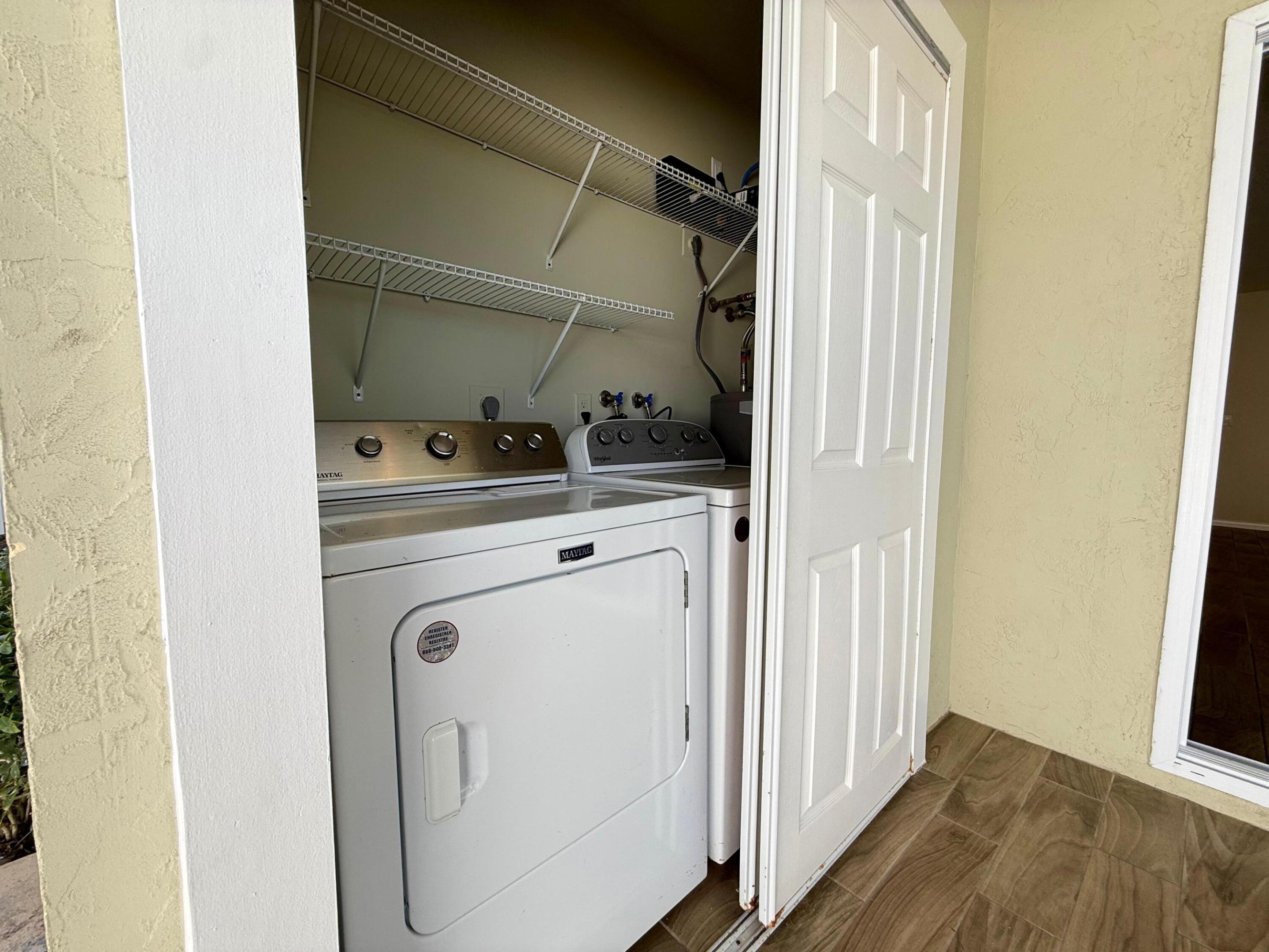 TEQUESTA VILLAS CONDO - Residential Lease