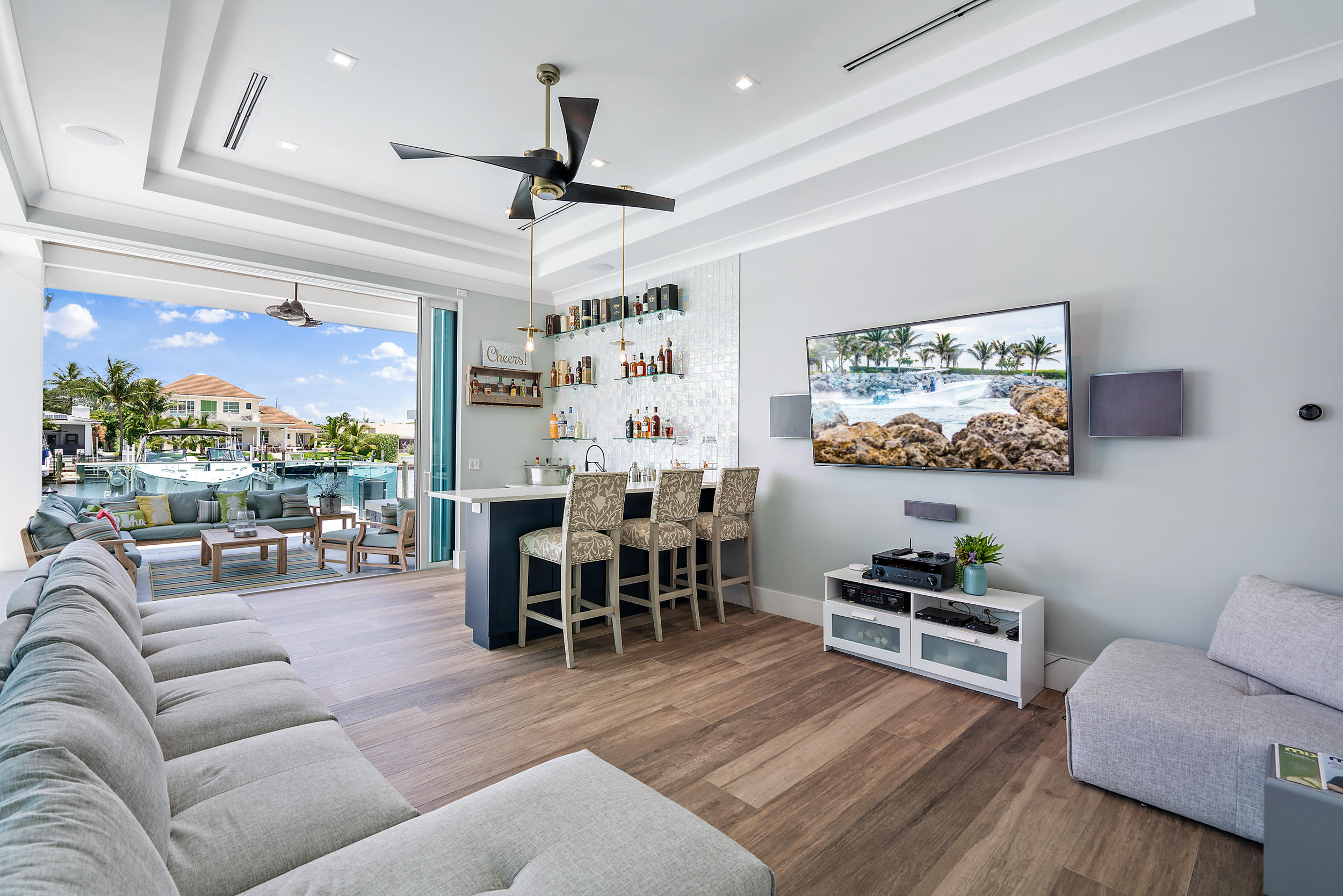 NORTH PALM BEACH VILLAGE OF 6 - Residential