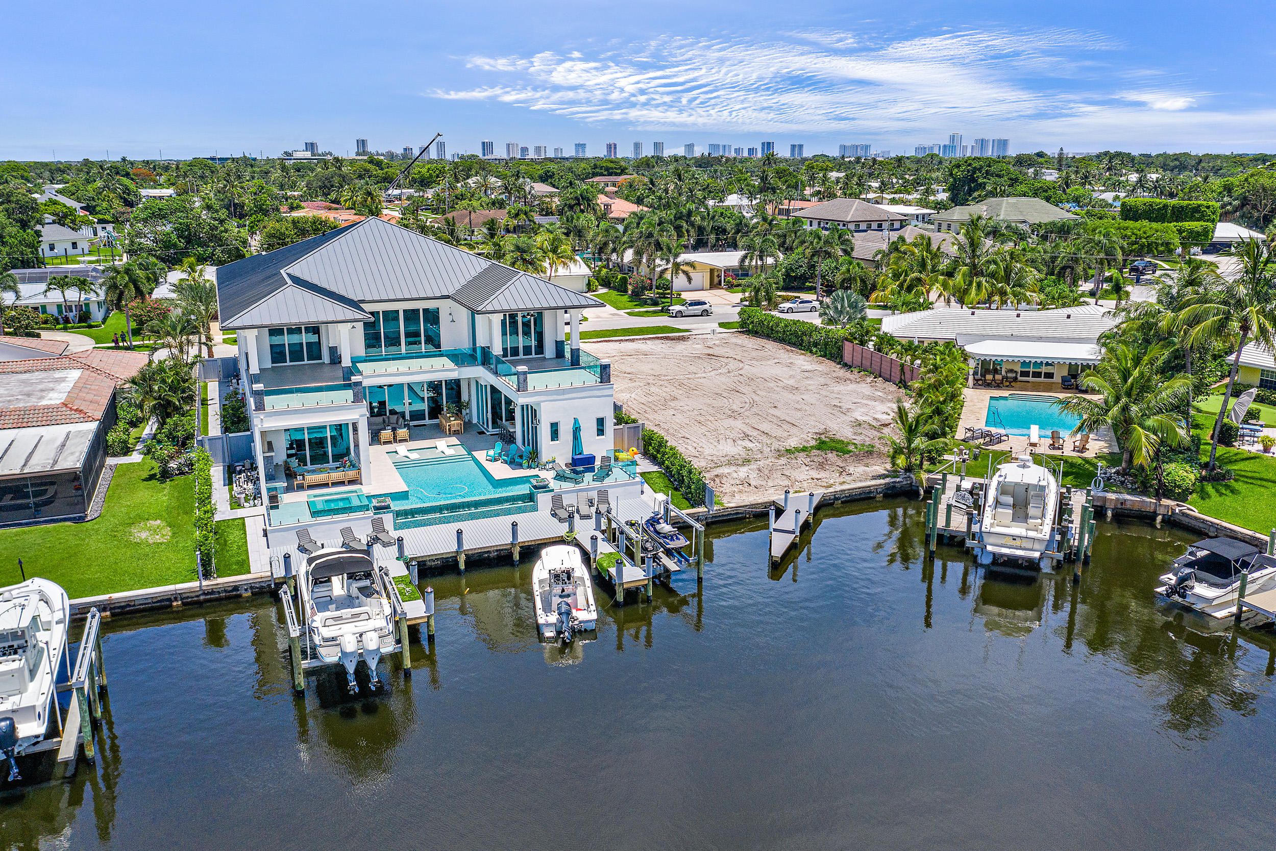 NORTH PALM BEACH VILLAGE OF 6 - Residential