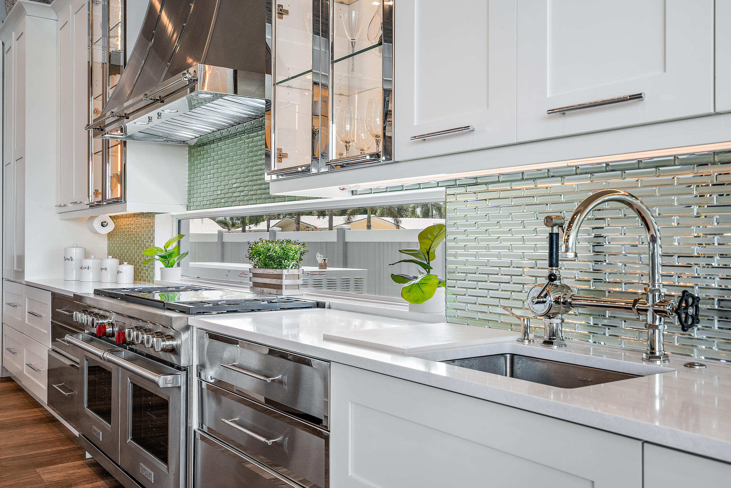 NORTH PALM BEACH VILLAGE OF 6 - Residential