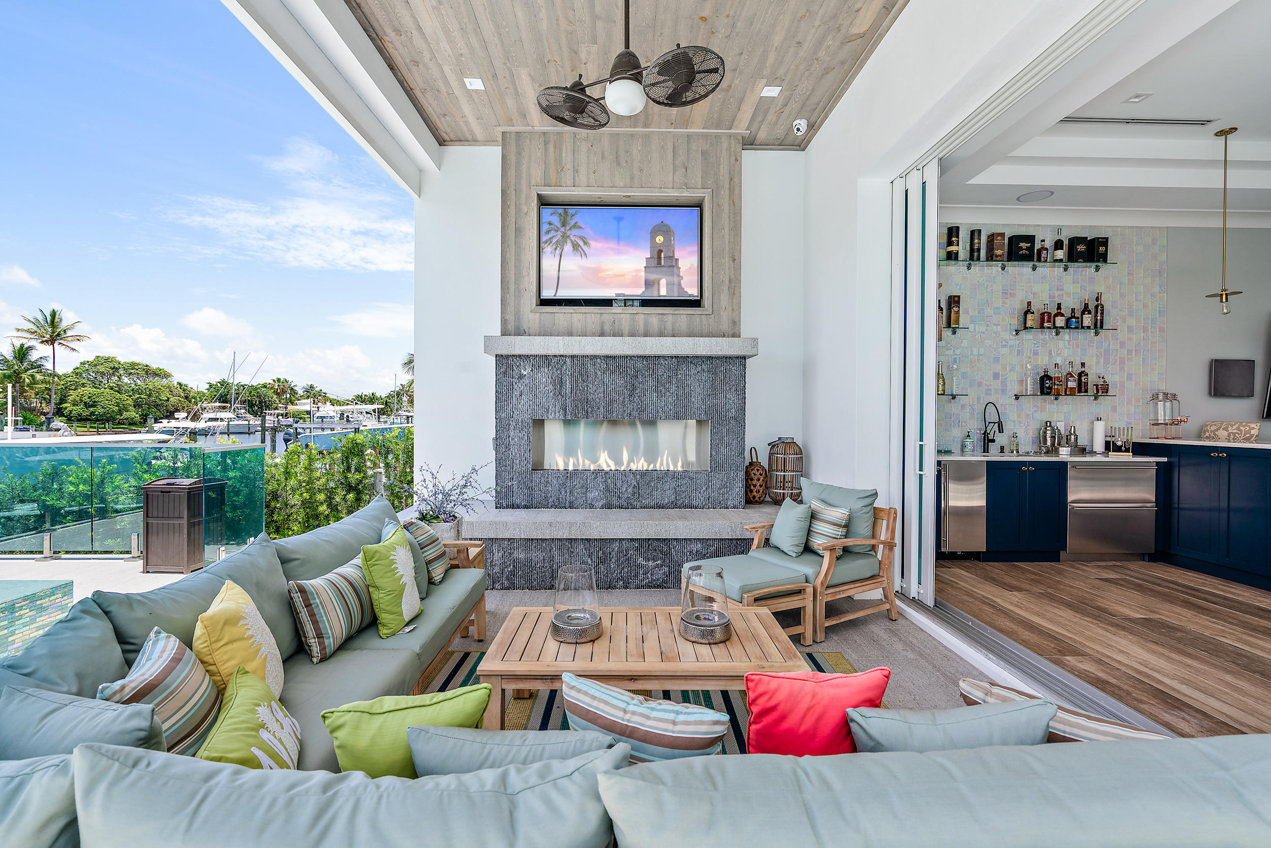 NORTH PALM BEACH VILLAGE OF 6 - Residential