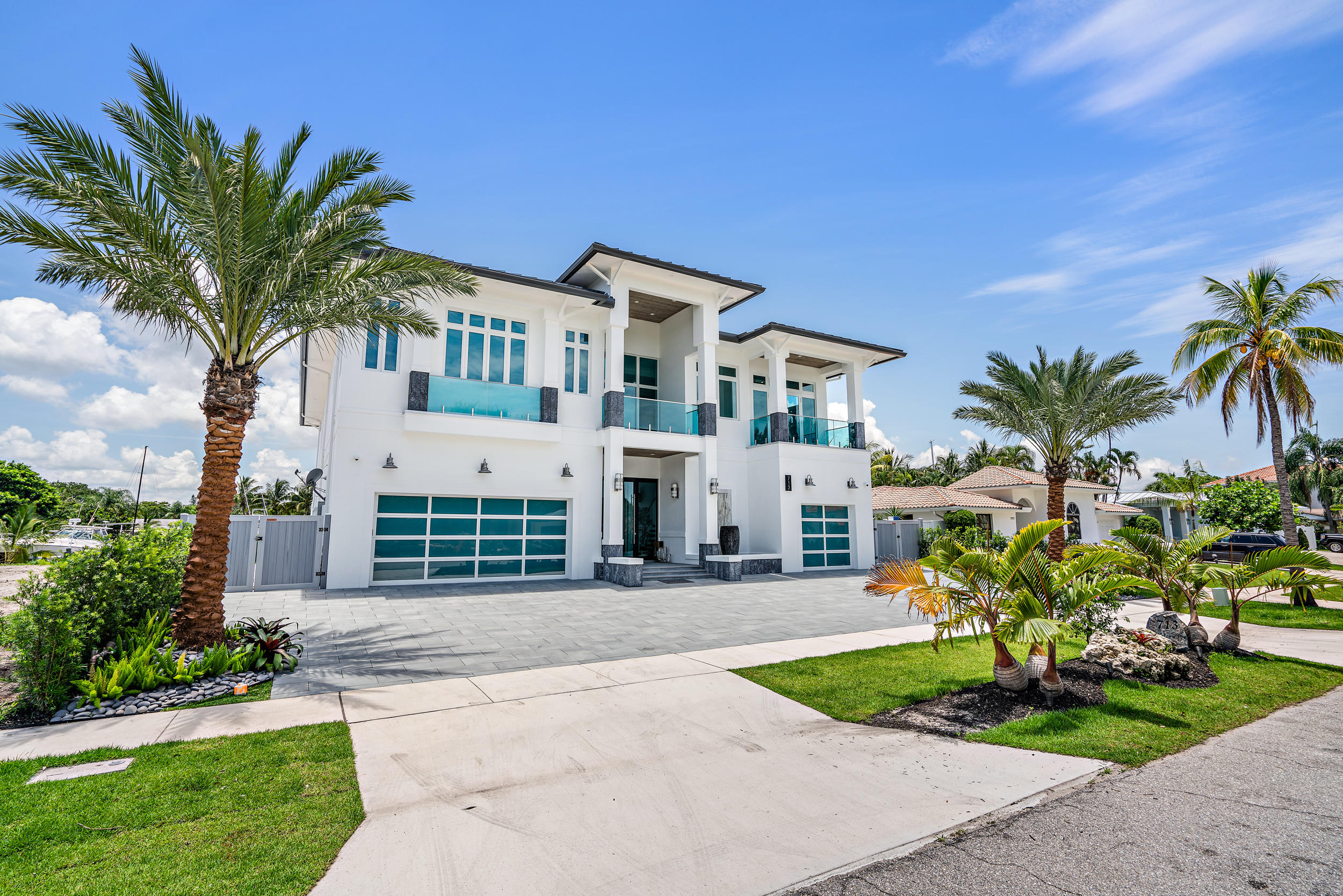 NORTH PALM BEACH VILLAGE OF 6 - Residential