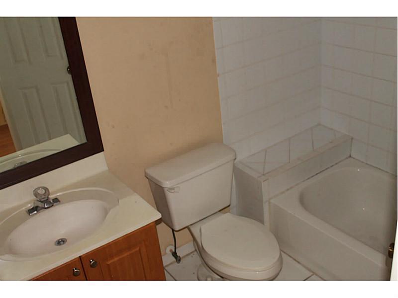 WOODLAND COVE - Residential Lease