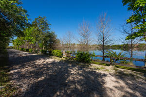 LAS PALMAS RANCH - Residential