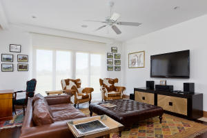 LAS PALMAS RANCH - Residential