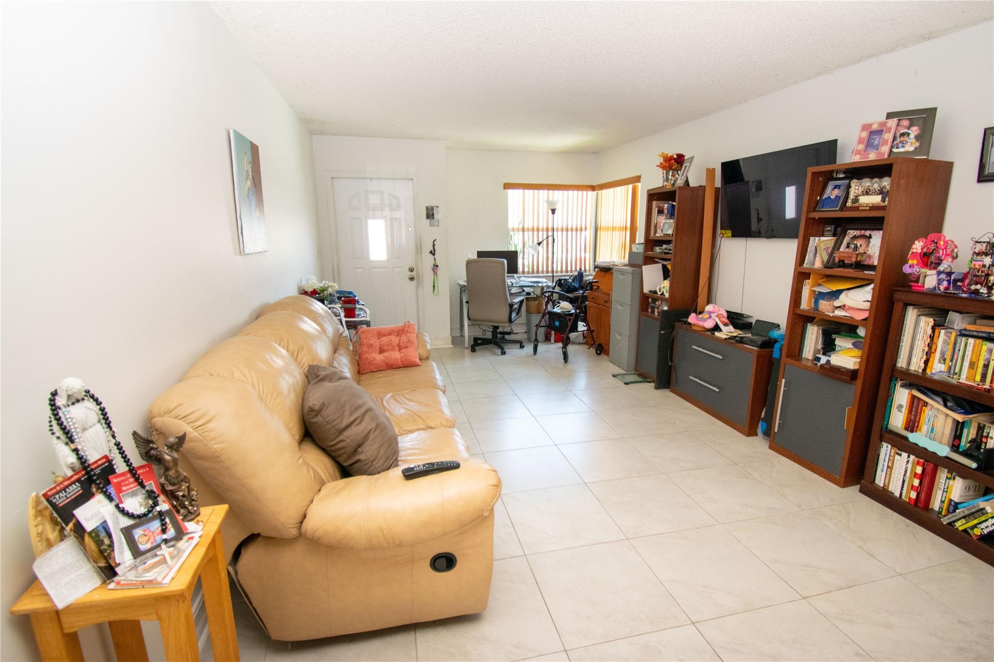 2670 W 60th Pl 101-26