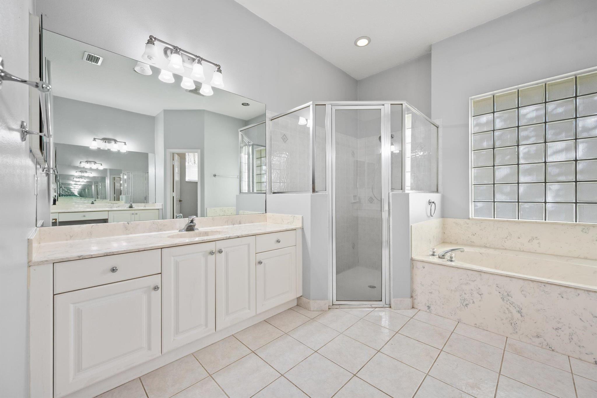 REGENCY LAKE ESTATES 2 - Residential