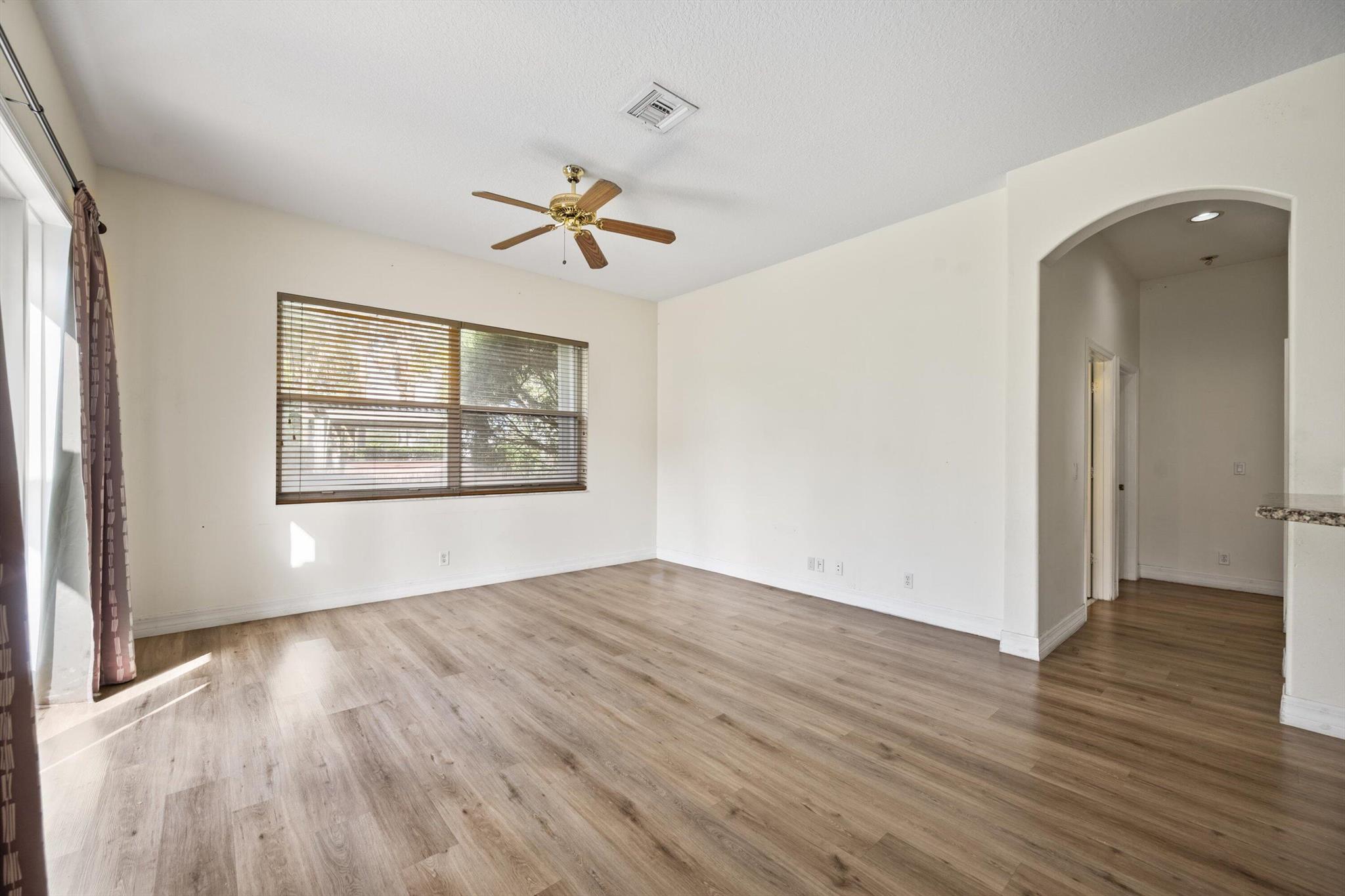 REGENCY LAKE ESTATES 2 - Residential