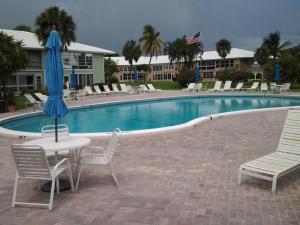 PAGET HOUSE CONDO - Residential Lease