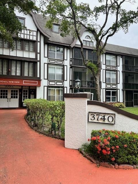 Photo of 3740 Inverrary Drive #2u, Lauderhill, FL 33319 (MLS # B26046960)