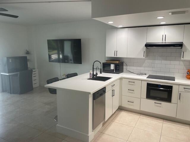 LAUDERDALE TOWER CONDO - Residential