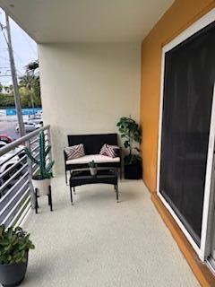 LAUDERDALE TOWER CONDO - Residential