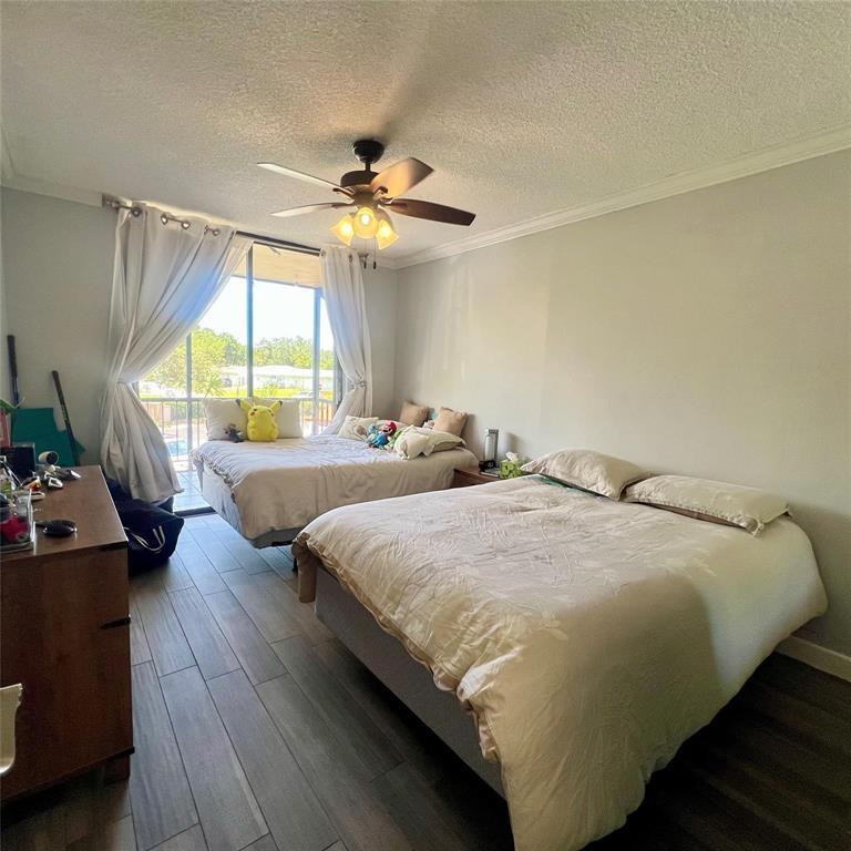 EMERALD HILLS C C APTS CONDO - Residential