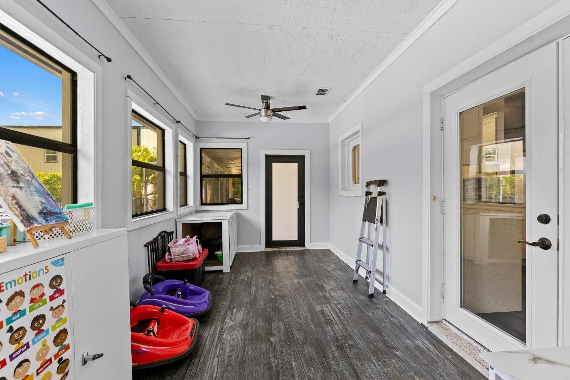 Acreage & Unrec - Residential