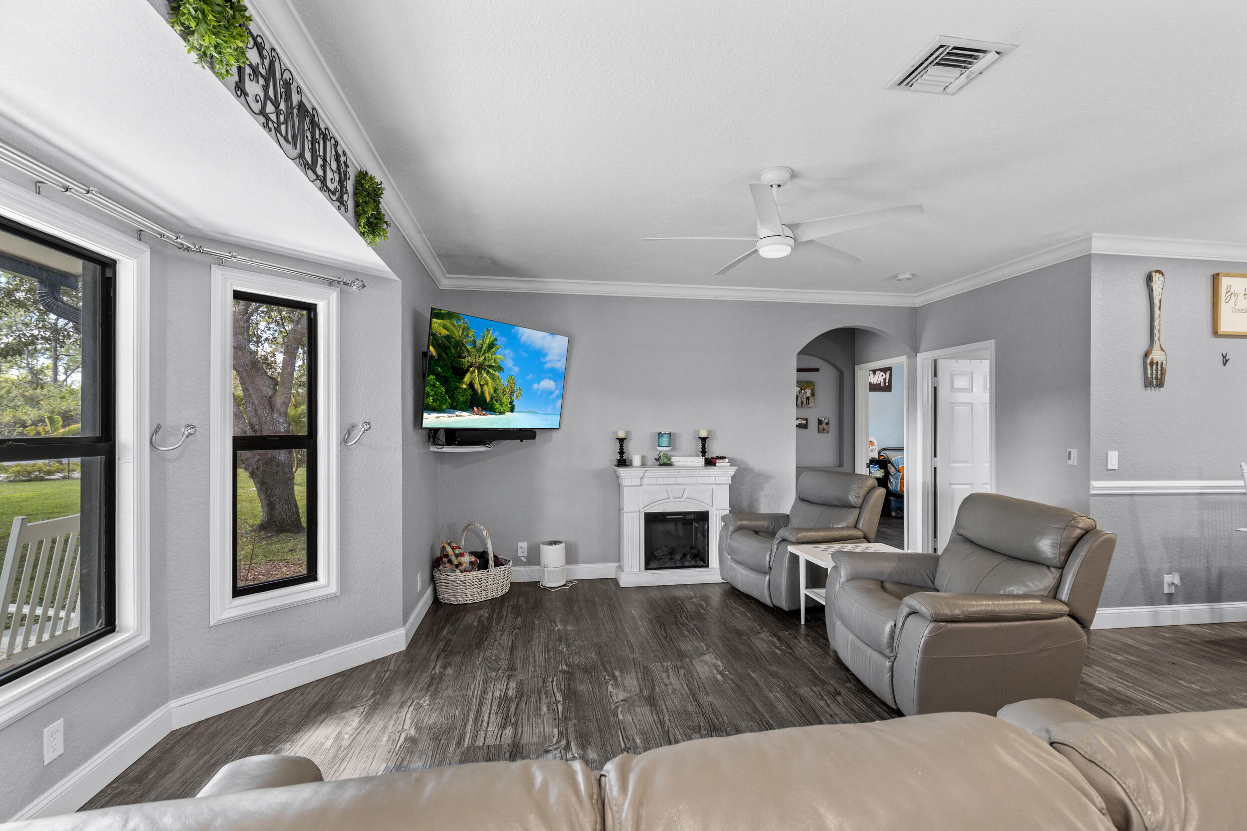 Acreage & Unrec - Residential