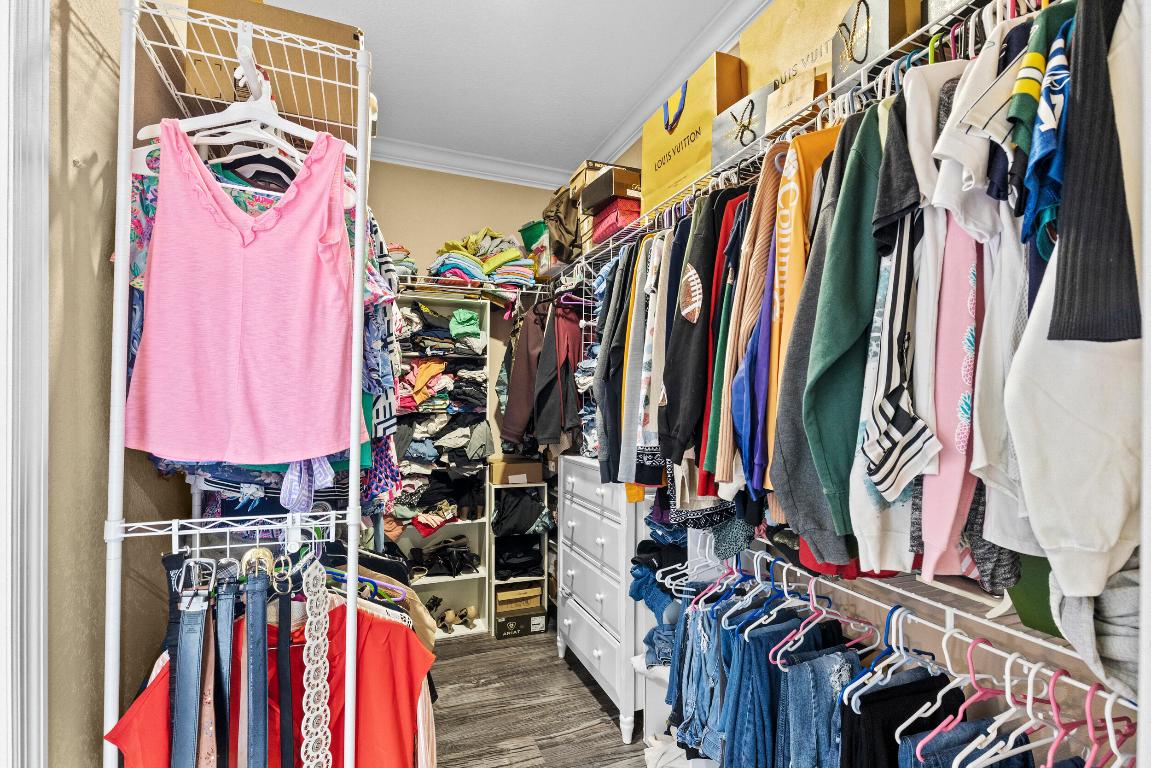 Acreage & Unrec - Residential